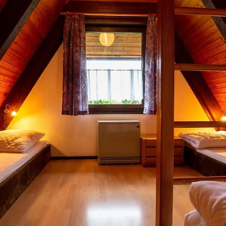 Vakantiehuis Ferienwohnpark Nurdachhaus Typ 8 Ndt 024 *